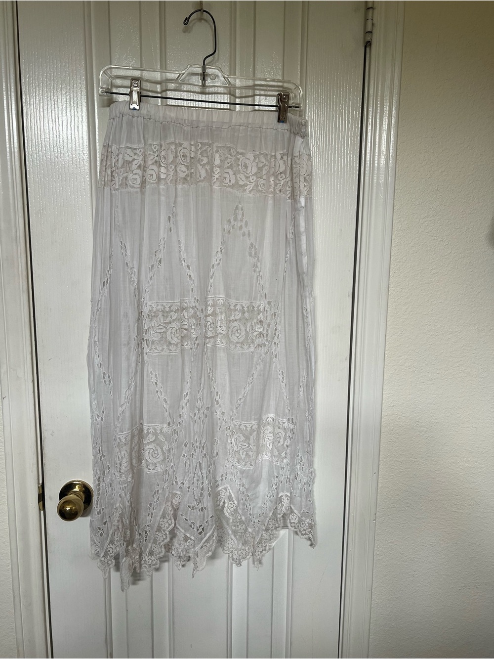 Vintage White Lace Midi Skirt - Lightweight cotton